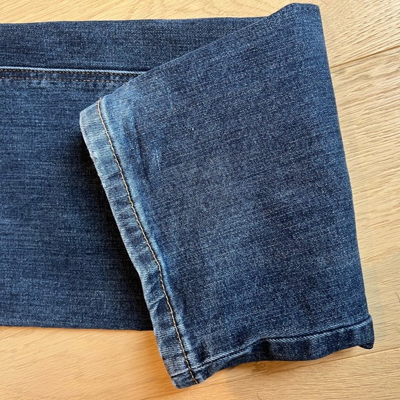 Levi’s 541 Jeans - Picture 3 of 4